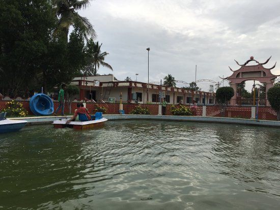 Srinidhi Joy N Joy Resorts