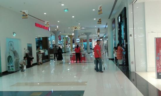 Crossroads Mall