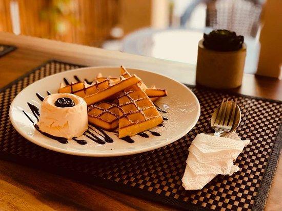 Tamar Bakery & Restaurant