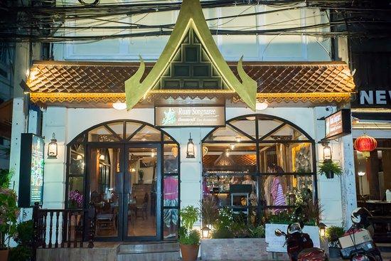 Ruan Songnaree Thai restaurant