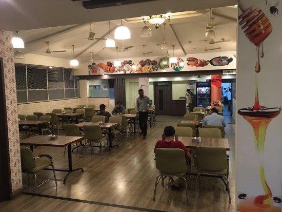 Mantra Cakes & Bakes