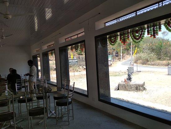 Radhe Radhe Restaurant