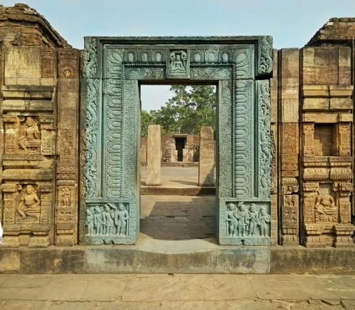 Ratnagiri Buddhist Excavation