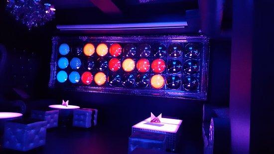 Topaz Lounge & Cafe
