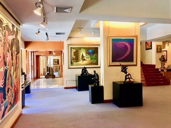 Sombat Permpoon Gallery