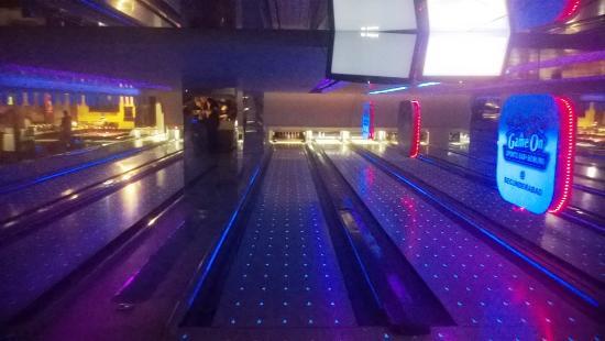 Rush Sports Cafe & Bar