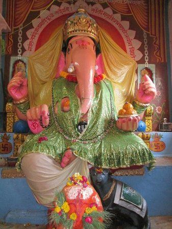 Bade Ganeshji Ka Mandir