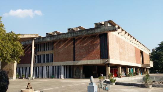 Museo del Gobierno y Galeria de Arte