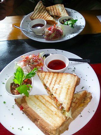 The Vinyl Cafe